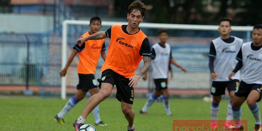 Coret Tiga Pemain Asing, Persela kembali Datangkan Gelandang Serang asal Brasil