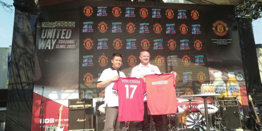 Eks Pemain Manchester United Ikuti You.C1000 United Way Coaching Clinic Bareng Legenda Sepak Bola Indonesia