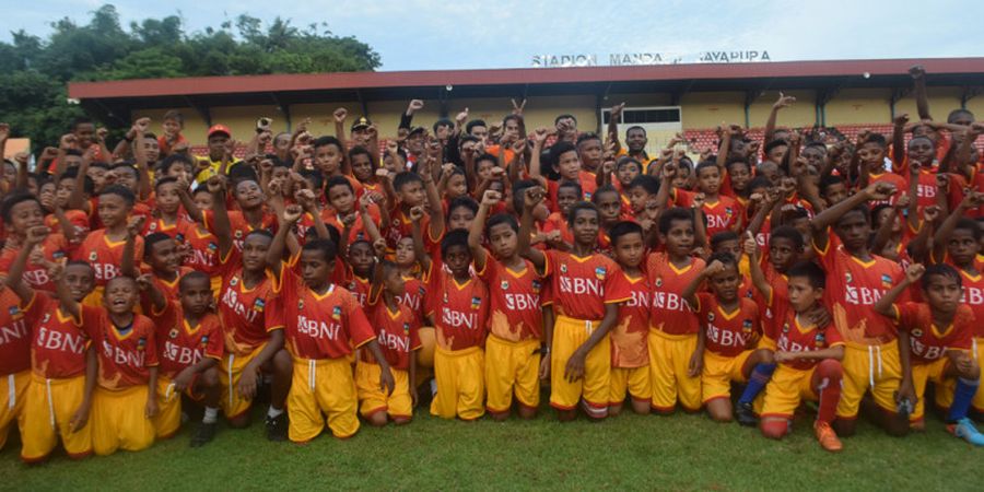 Pesan dari Geliat Sepak Bola Usia Dini di Papua