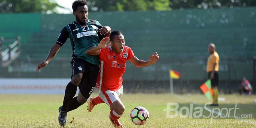 Salahuddin Soroti Kinerja Lini Belakang Madura FC