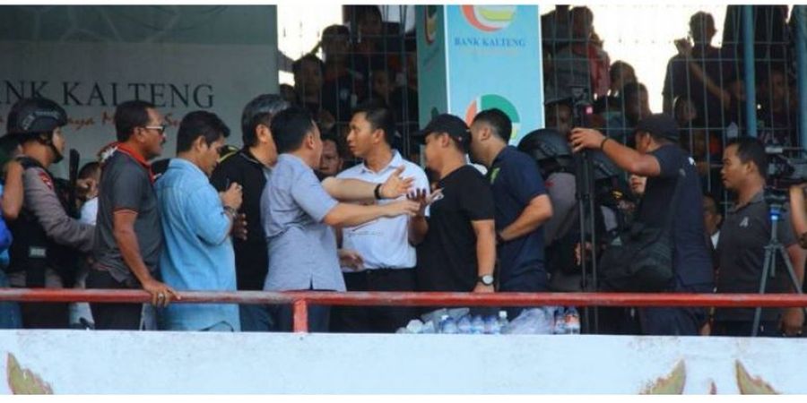 Karena Keputusan Ini, Ofisial Persebaya Bersitegang dengan Wasit Kala Melawan Kalteng Putra FC