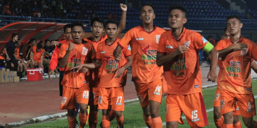 VIDEO - Ngeri, Begini Suasana Meriah Stadion Segiri ketika Borneo FC Taklukkan Timnas U-19 Thailand