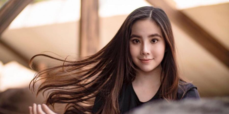 Wow, Jurnalis Cantik di Film Mata Dewa Dibilang Punya Kembaran Bintang Korea
