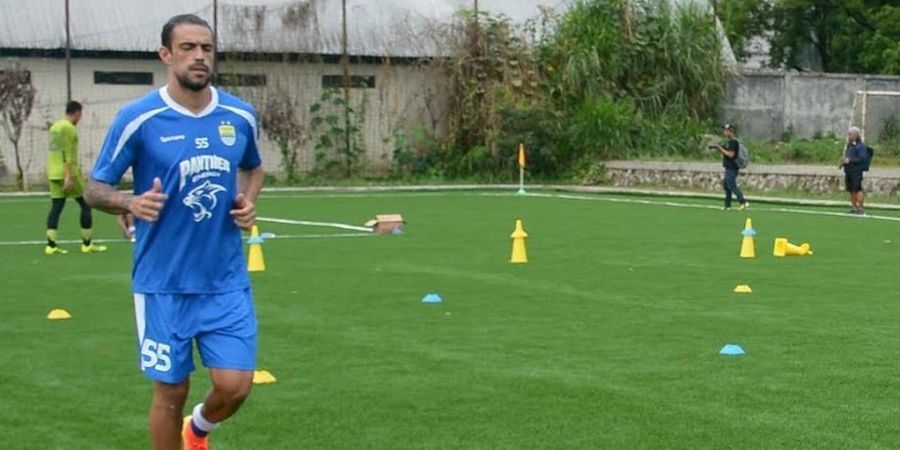 Persib Pilih Memulangkan Alex Willian