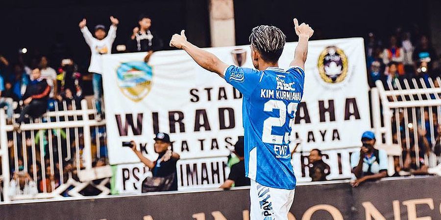 Kim Kurniawan Tak Ingin Sesumbar Soal Dua Laga Terakhir Persib