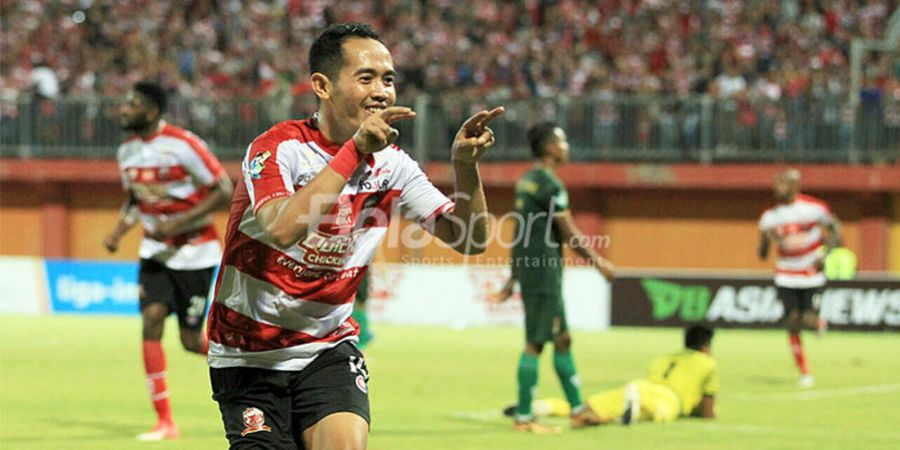 Dejan Antonic Ingin Slamet Nurcahyo Jadi Legenda Madura United