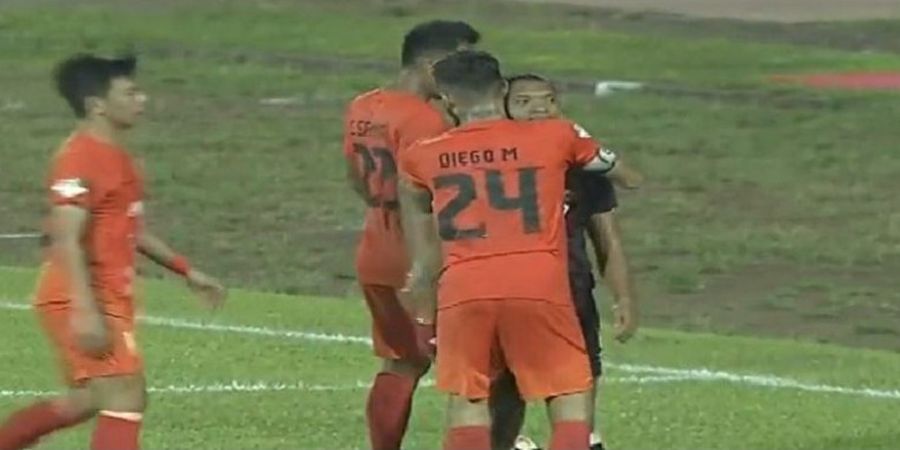 Babak Baru Kericuhan Usai Laga PSM Vs Borneo FC