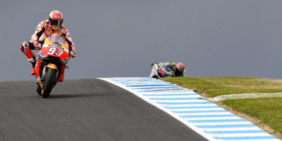 VIDEO - Marc Marquez Melaju dengan Motor Honda yang Lebih Kecil