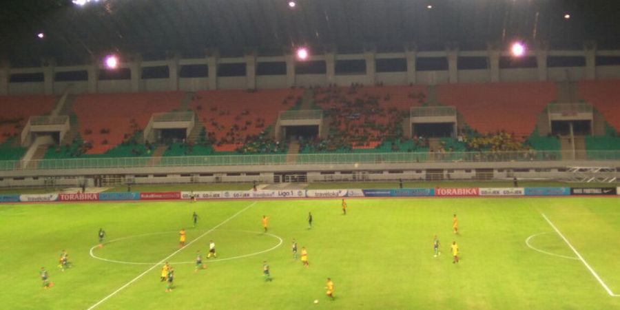 PS TNI Vs Sriwijaya FC - Elio Bruno Martins Bawa Tuan Rumah Unggul di Babak Pertama