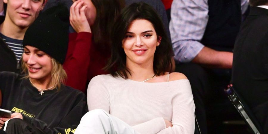 Kendall Jenner Saksikan Kekalahan Sang Kekasih di Arena Basket