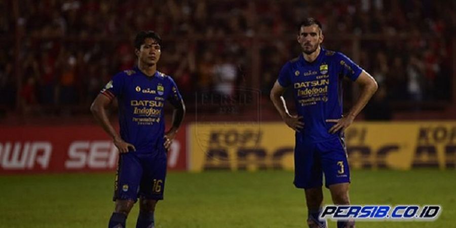 Persela Tambah Luka Persib Bandung, Sang Pangeran Biru Terlempar