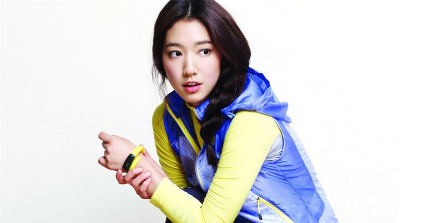 Awas! 7 Gaya Sporty Park Shin-hye Ini Bisa Bikin Jatuh Cinta