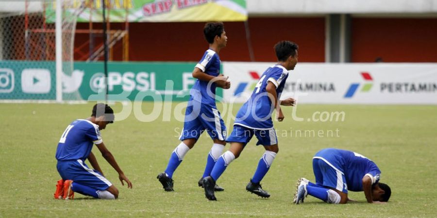 Pemain Belia Persib Asah Kemampuan Bahasa Sebelum Berlatih di Inggris