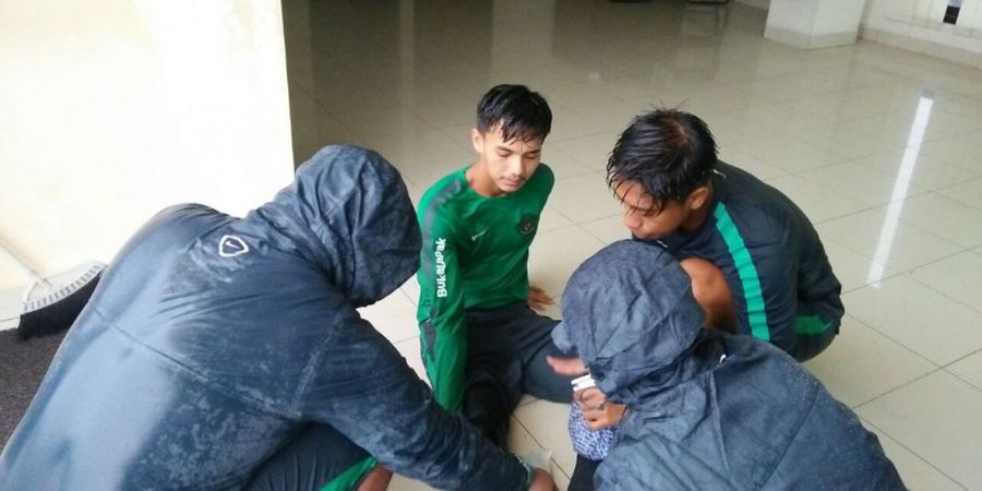 Sukses di Meja Operasi, Gelandang Timnas U-19 Indonesia Didoakan Pelatihnya