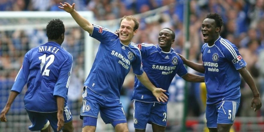 Essien Akan Ceritakan Hal Ini ke Didier Drogba soal Pengalamannya Lawan Persipura Jayapura