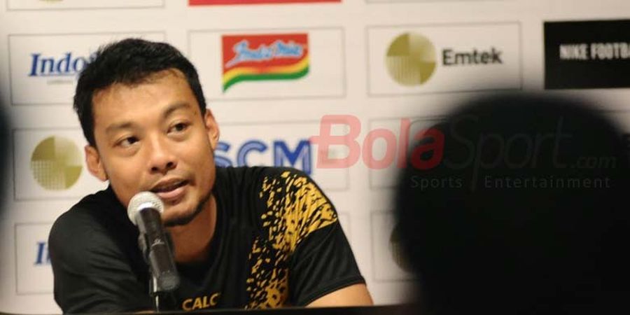Hamka Hamzah Resmi Kembali ke Mantan Klubnya Usai Hengkang dari Sriwijaya FC