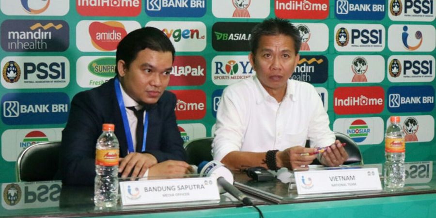 Dikalahkan Timnas U-19 Indonesia, Pelatih Vietnam Kritik Wasit