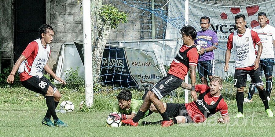 Jamu Sriwijaya FC, Bali United Dipastikan Tanpa Irfan Bachdim