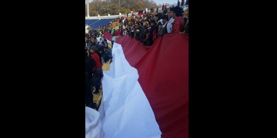 Berita Liga 1 - Tunjukkan Nasionalisme, Bonek Bentangkan Sang Merah Putih saat Persebaya Vs Madura United