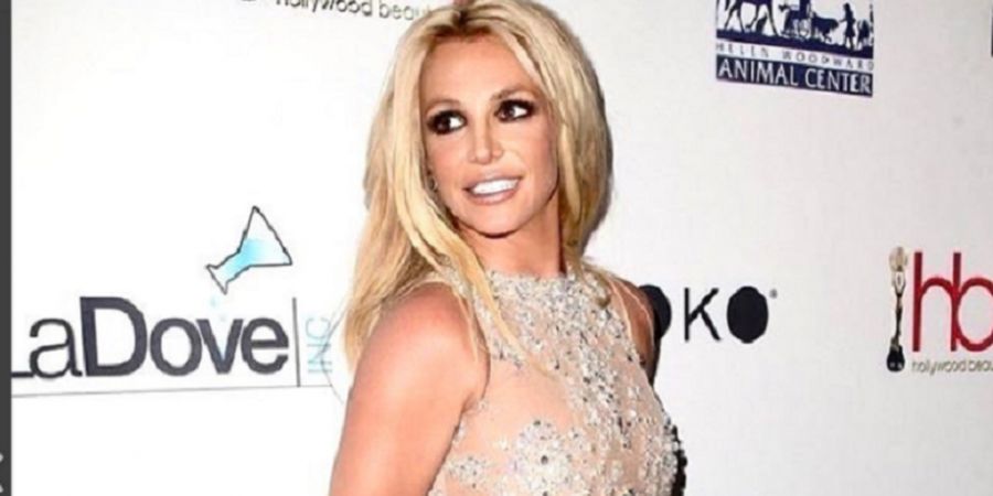 Britney Spears Pamer Kemesraan Bersama Pacar saat Latihan Olahraga
