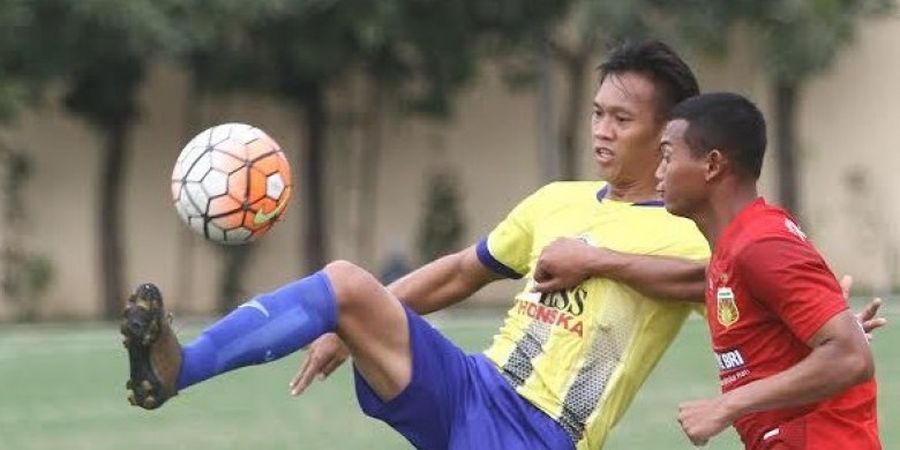 Pelatih Persegres Puas Seusai Uji Coba di Surabaya