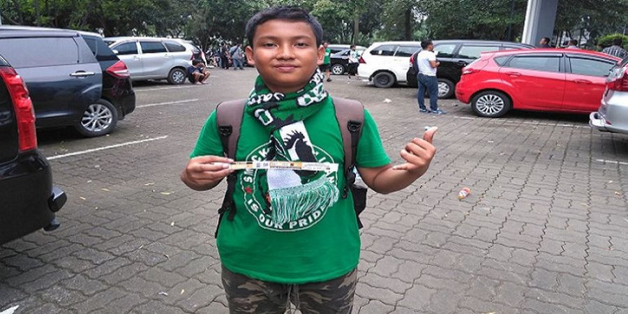 Cinta PSMS Medan, Fan Cilik Rela Lakukan Pengorbanan Ini