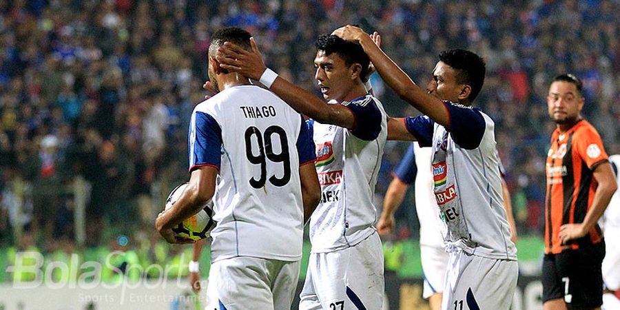 Arema FC Siapkan Kejutan Saat Jamu Borneo FC