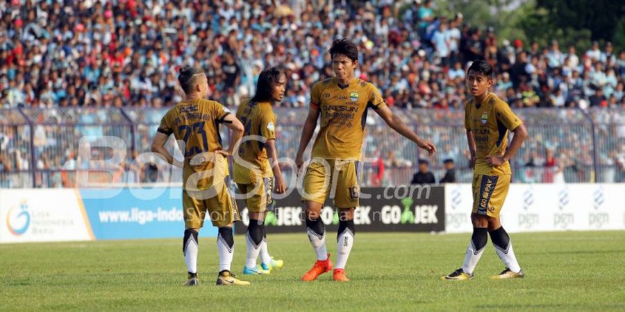 Tiga Pemain Persib Bandung yang Cedera Belum Dapat Perpanjangan Kontrak