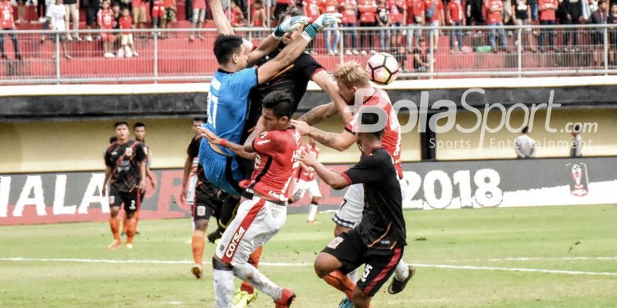 Tiga Gol Stefano Lilipaly Menangkan Bali United atas Borneo FC