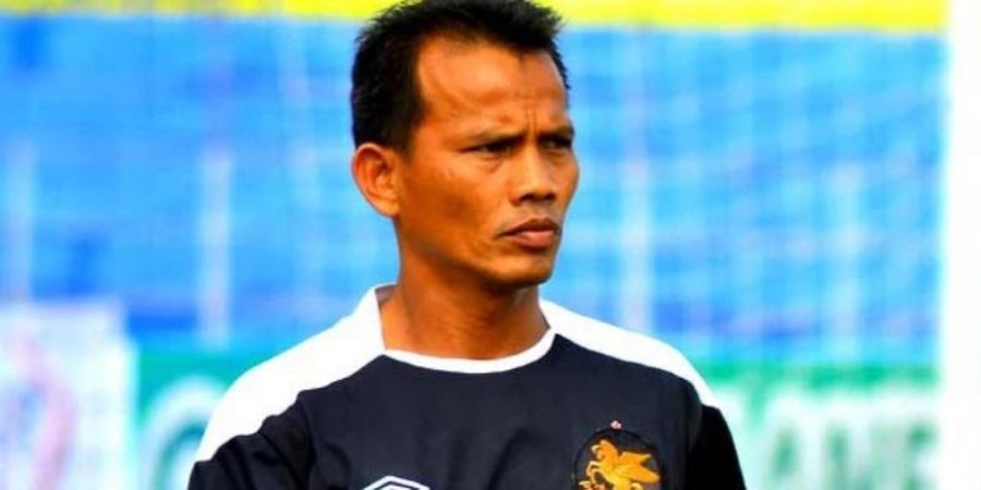 Legenda Sepak Bola Indonesia Menuju Kursi Kepelatihan PSPS Riau