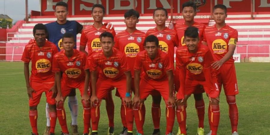 Arema FC Terpuruk, Tim U-17 Singo Edan Berjaya