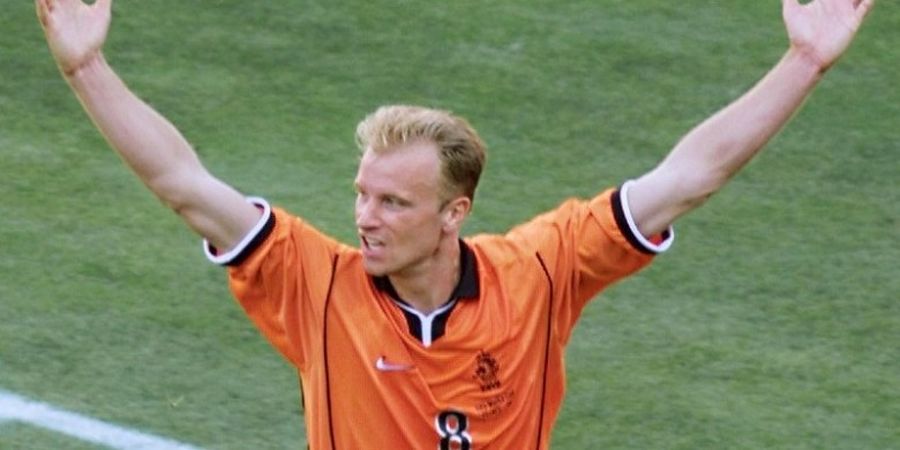 Momen JUARA: Gol Fenomenal Bergkamp Kontra Argentina di Piala Dunia 1998