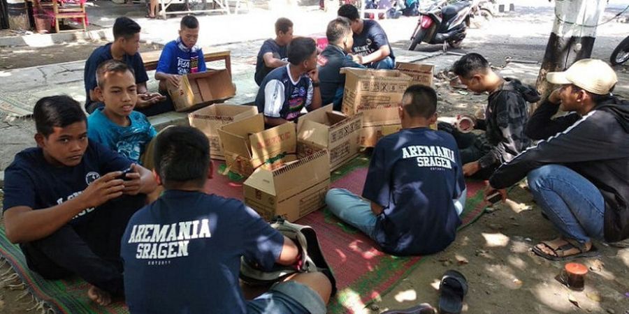 Aremania Galang Dana untuk Bantu Korban Gempa Lombok