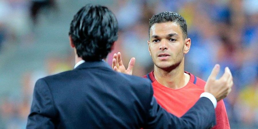 Kartu Merah untuk Hatem Ben Arfa