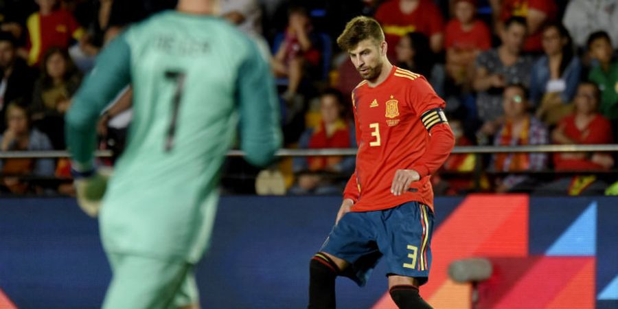 Pique dan Ramos Larang Pemain Atletico Gabung Grup WhatsApp Real Madrid-Barcelona