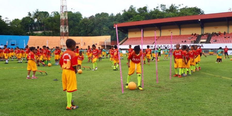 Bhayangkara Papua Football Festival 2017 - Catatkan Rekor MURI Peserta Terbanyak