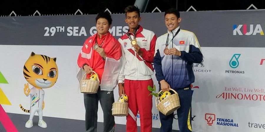 Triady Fauzi Sumbang Medali Emas Kedua untuk Tim Renang Indonesia