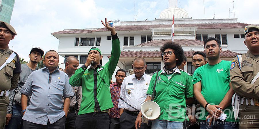 Suporter PSMS Medan Lakukan Unjuk Rasa Tuntut Pemkot Medan Lakukan Ini