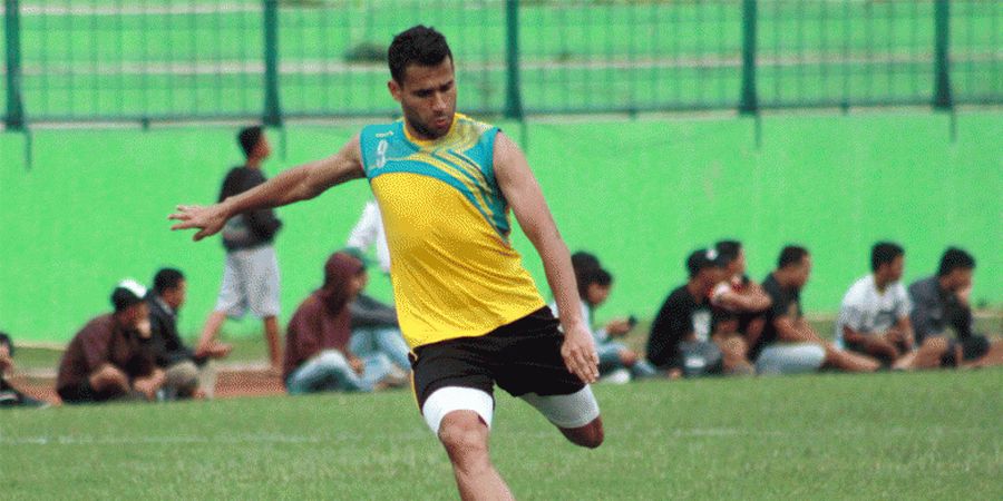 Pulih Cedera, Marcio Teruel Berminat Kembali Perkuat Arema FC