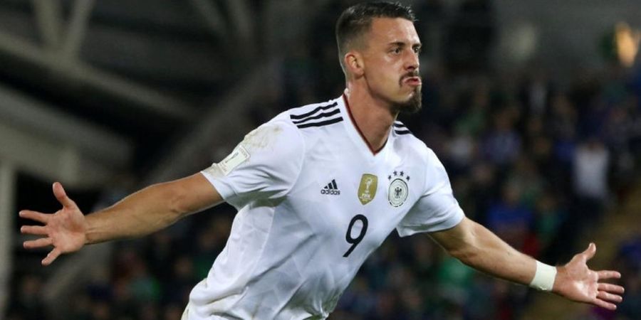 Tak Masuk Skuat Piala Dunia 2018, Striker Timnas Jerman Ini Memang Pantas Ngambek