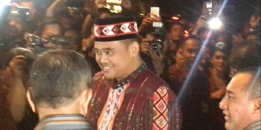 Jokowi Mantu, Ketua Umum PSSI Edy Rahmayadi Jadi Pengantar Mempelai Pria