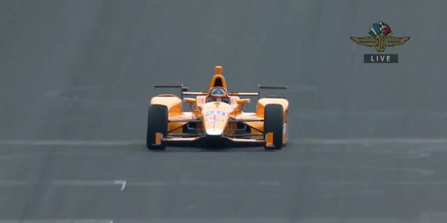Fernando Alonso Membunuh Dua Burung Saat Melaju pada Kecepatan 350 Km/Jam