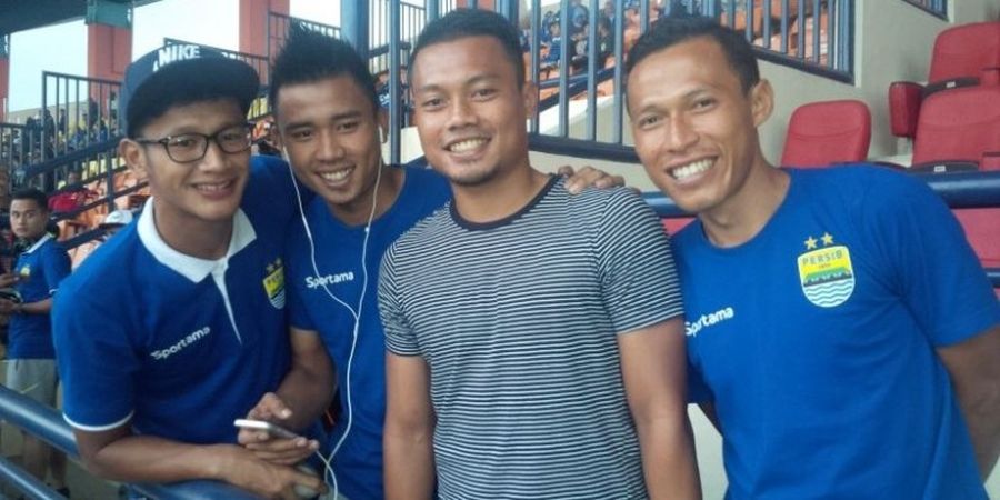 Kangen Persib, Gelandang Sabah FA Hadir di Stadion Si Jalak Harupat