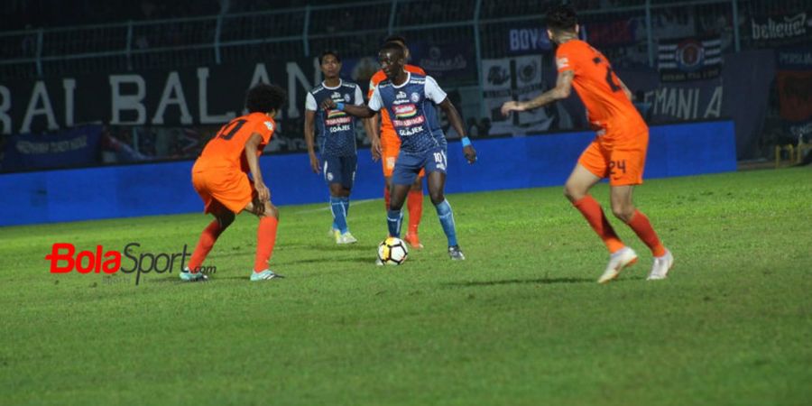 Penjualan Merchandise Borneo FC Tak Terkena Dampak Libur Kompetisi
