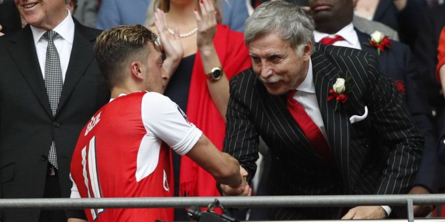 Arsene Wenger Mundur, Pemilik Arsenal Rasakan Hari Terburuk Sepanjang Sejarah