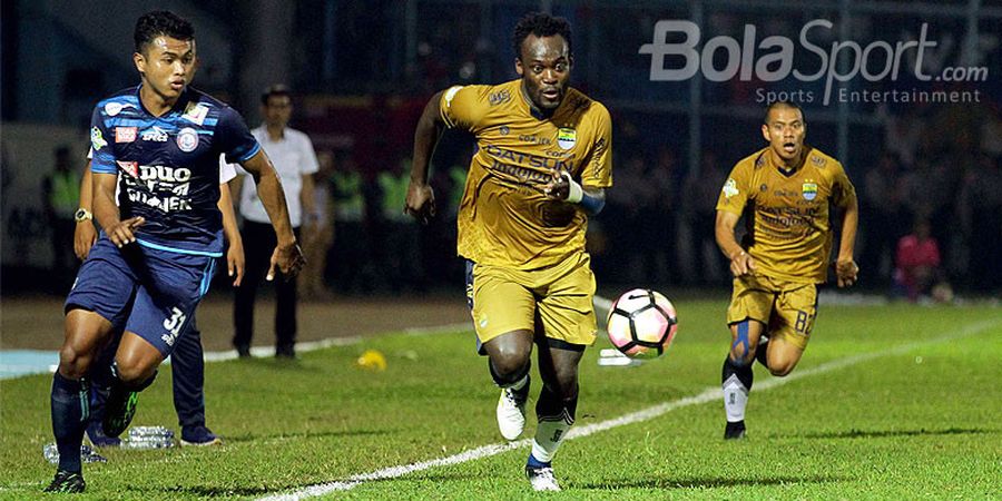 Nasib Michael Essien di Persib Bandung Bakal Ditentukan oleh Pelatih Baru