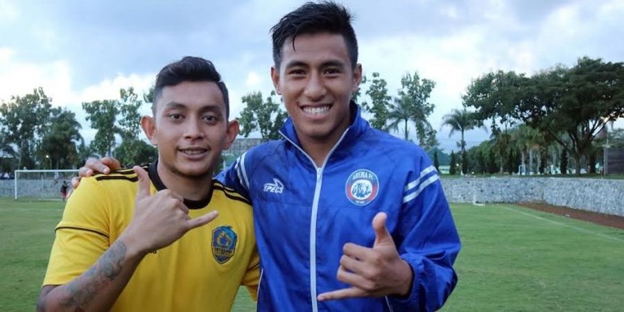 Keakraban Gelandang Potensial Arema FC dengan 757 Kepri Jaya FC