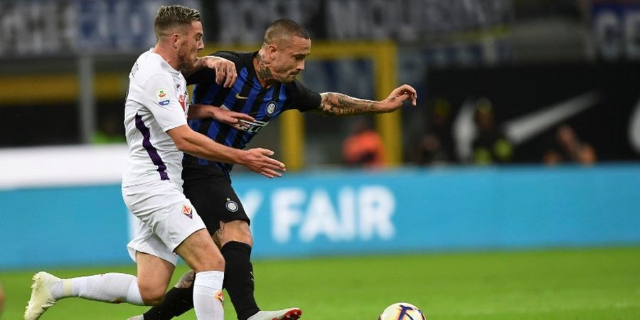 Inter Milan Vs Fiorentina - Mauro Icardi Buka Keran Gol pada Babak Pertama