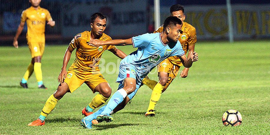 Lawan Corona, Persela Lamongan Lelang Jersey Away 2017 Milik Saddil Ramdani