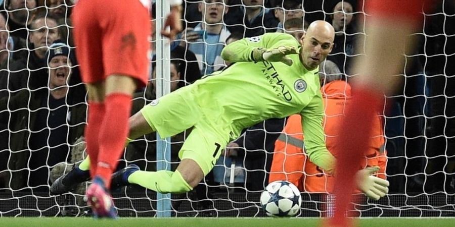 Chelsea Jadikan Kiper Buangan Manchester City sebagai Pelapis Courtois?